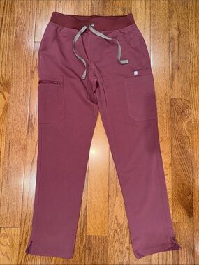 Figs Women's Burgundy Scrub Pants
